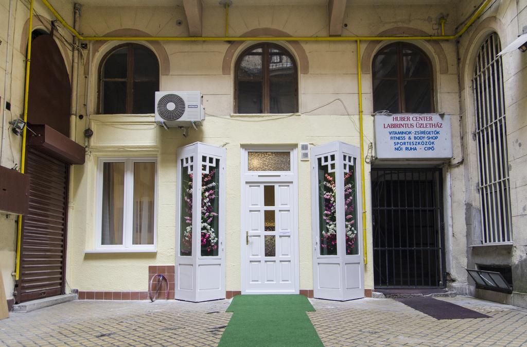 Authentic Grand Boulevard Budapest Luaran gambar